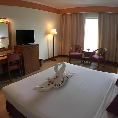 Sakura Hotel Hat Yai Exterior foto