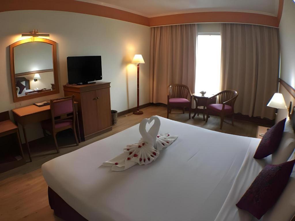 Sakura Hotel Hat Yai Exterior foto